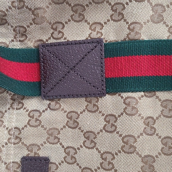 Gucci Canvas Monagram Tote Bag - Dust Bag Included - Picture 8 of 15